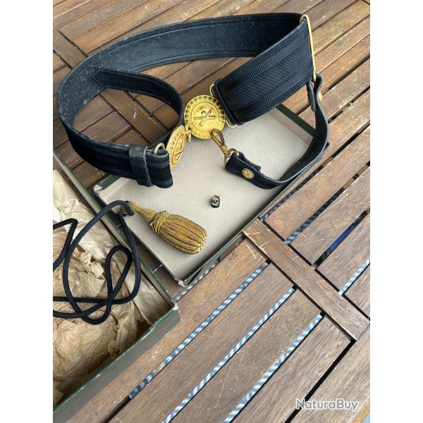 Ceinturon grande tenue artillerie + dragonne + blire