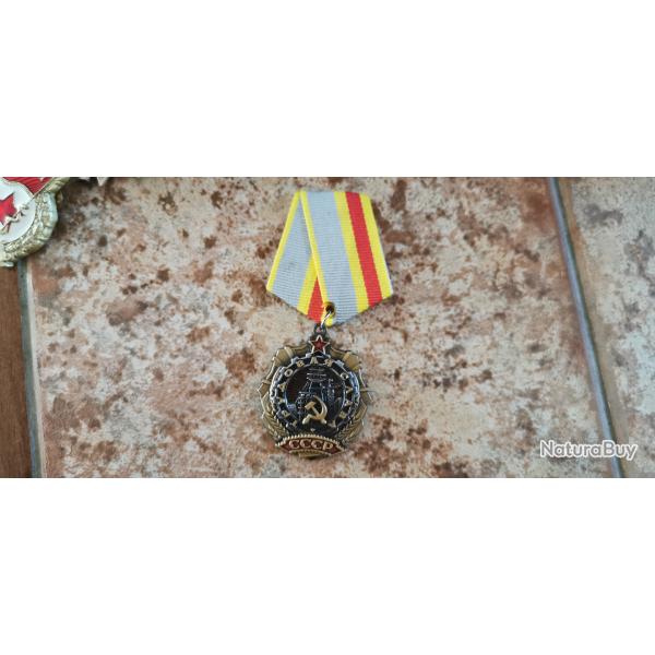 Mdaille URSS ordre de la gloire au travail