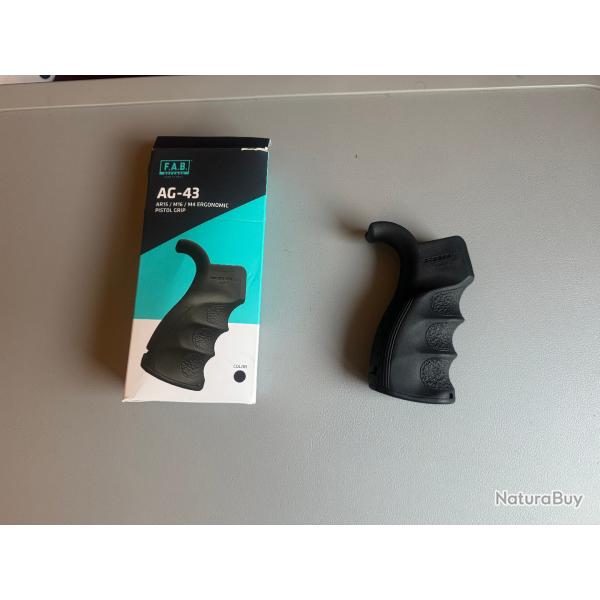 Poigne ergonomique FAB Defense AG-43 noire pour AR15 - tat neuf