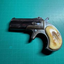 Derringer remington ou double deringer. RARE canons miroirs