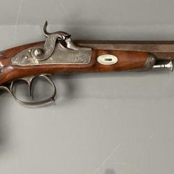 Beau PISTOLET à PERCUSSION  XIXème siècle modèle officier ou civil