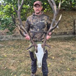 La chasse des grands cerfs avec l'Association un Monde de Chasse