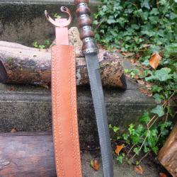 Repro Epée de Barbare Lame Acier Damas 256 Couches Manche Bois Etui Cuir Fabric Artisanale