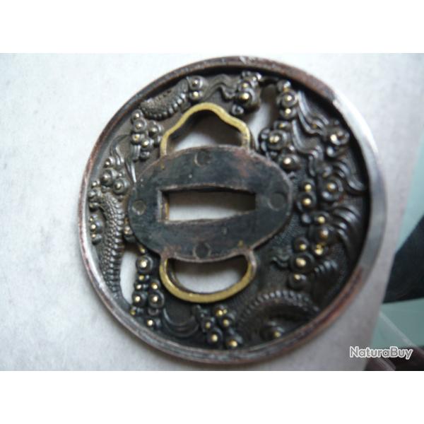 Belle Tsuba en fer de forme shin maru