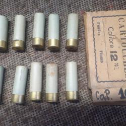 1 boite ancienne de 10 cartouches de calibre 10 / 70 à plomb N°5  (bien lire l'annonce svp )