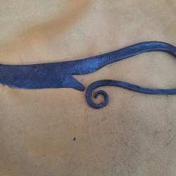 Couteau artisanal forgé