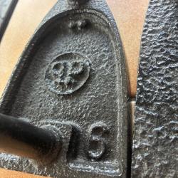 Ancien fer à repasser