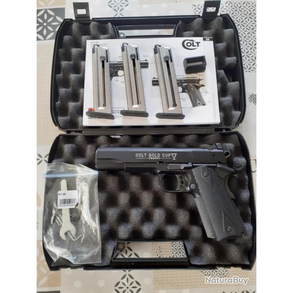 Colt 1911 Gold Cup Trophy cal 22 LR