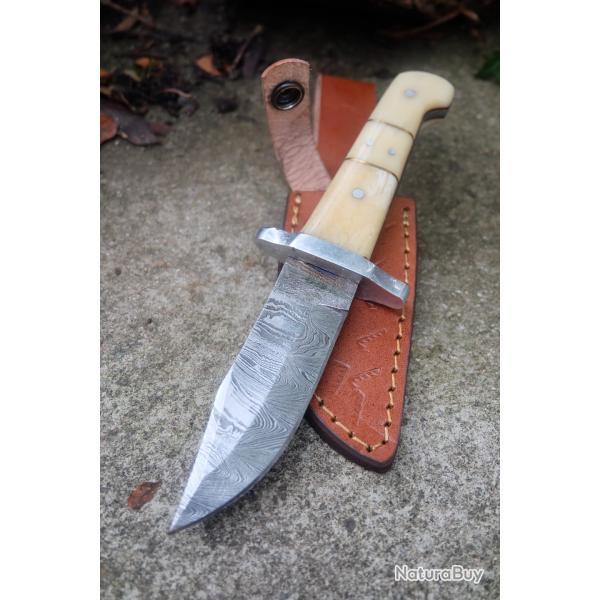Couteaux De Chasse Skinner Lame Acier Damas 256 Couches Manche Os Etui Cuir Fabrication Artisanale