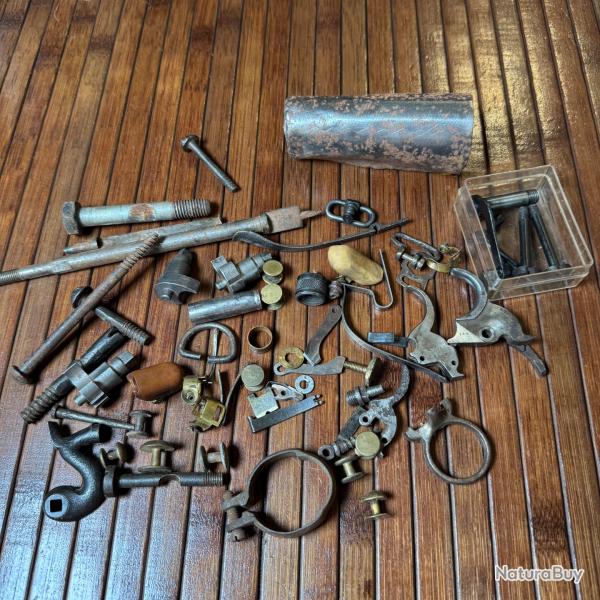 FOND DE TIROIR D'ARMURERIE PICES ARMES COLLECTION