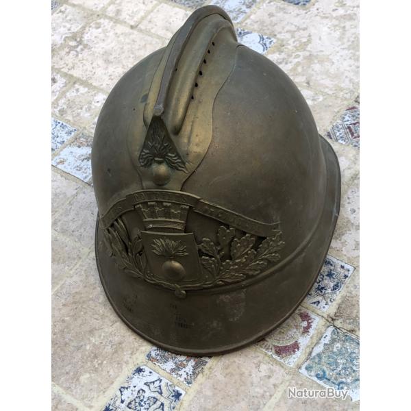Ancien casque de pompier en laiton