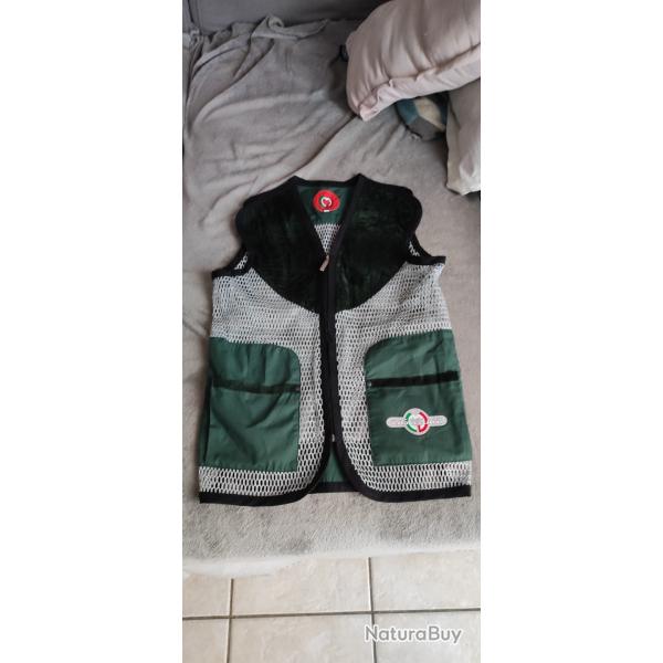 Gilet castellani enfant Taille 10/12 ans Neuf port 1 fois