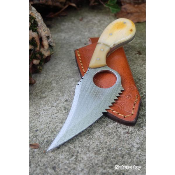 Couteau  Dpecer Petit Gibier Manche Os Lame Acier Carbone 1055 Ecaille de Dragon Etui Cuir Artisan