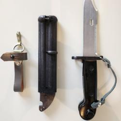 Couteau tactique, poignard, baïonnette authentique pour AK. Provenance SARAJEVO années 2000