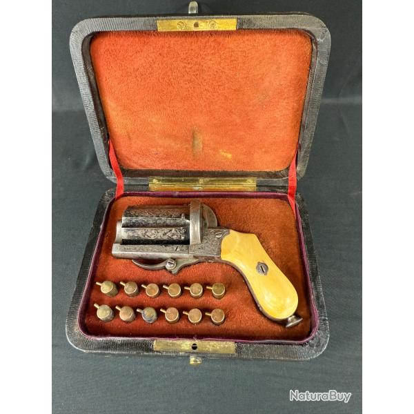 MAGNIFIQUE POIVRIRE TYPE DEPREZ cal. 7mm  broche