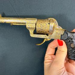 EXCEPTIONNEL REVOLVER LEFAUCHEUX cal. 7 mm à broche en boîte d'origine 2ème serie de photos