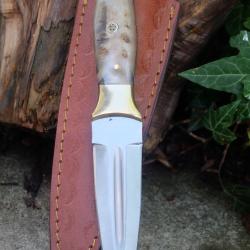 Couteau De Chasse Dague Lame Acier Carbone 1055 Manche Bélier & Laiton Etui Cuir Fab Artisanale