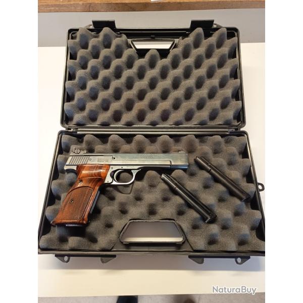 Pistolet Smith et Wesson  41 calibre 22 lr