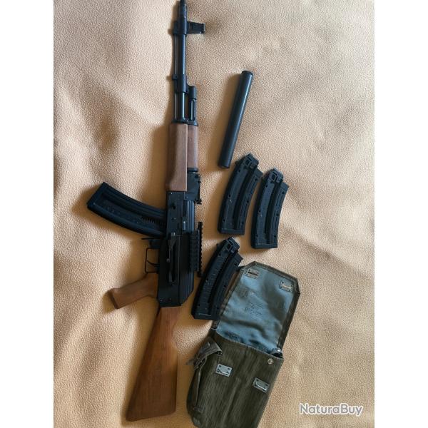AK 47 22lr sans prix de rserve !! Avec silencieux
