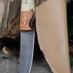 Couteau Skinner Damas Lame Acier 256 Couches Manche Bois/Os Etui Simili Cuir Fab Artisanale