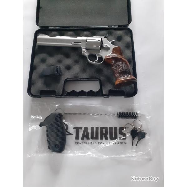 REVOLVER TAURUS 627 TRACKER competition PRO 6" MATTE SS 357MAG