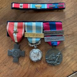 Médailles militaires et 1 barrette.