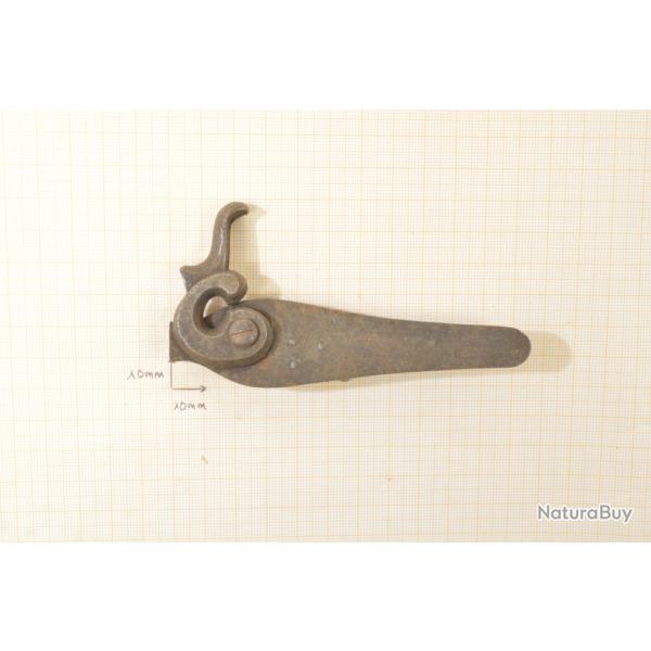 Platine de fusil de chasse ancien  chien. Restauration arme ancienne(E)