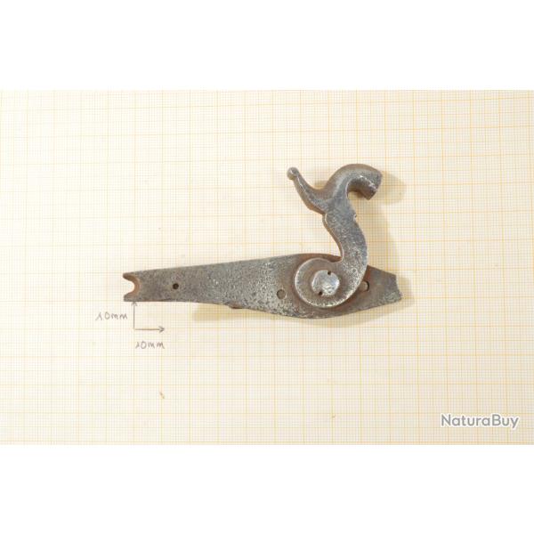 Platine de fusil de chasse ancien  chien. Restauration arme ancienne (I)