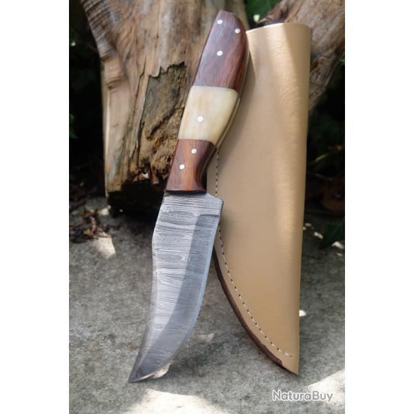 Couteau Skinner Damas Lame Acier 256 Couches Manche Bois/Os Etui Simili Cuir Fab Artisanale 001