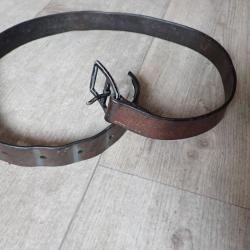 1961 Ceinturon, ceinture en cuir, pour étui pistolet Suisse ou baionnette Rubin Schmidt.