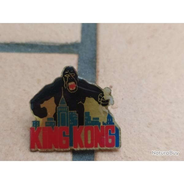 PINS THEME CINEMA KING KONG