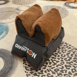 SAC DE TIR ARRIÈRE CHAMPION TWO-TONE Bas rempli