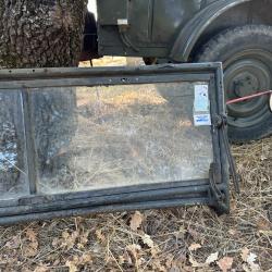 Baie pare brise Dodge complète