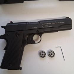 pistolet cal 4,5 diabolo CO2 umarex