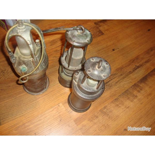 lot  de trois lampes de mine provenance vide maison