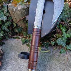 Hache De Viking de Raagnar Lame Damas 256 Couches Manche Bois Etui Cuir Fabrication Artisanale