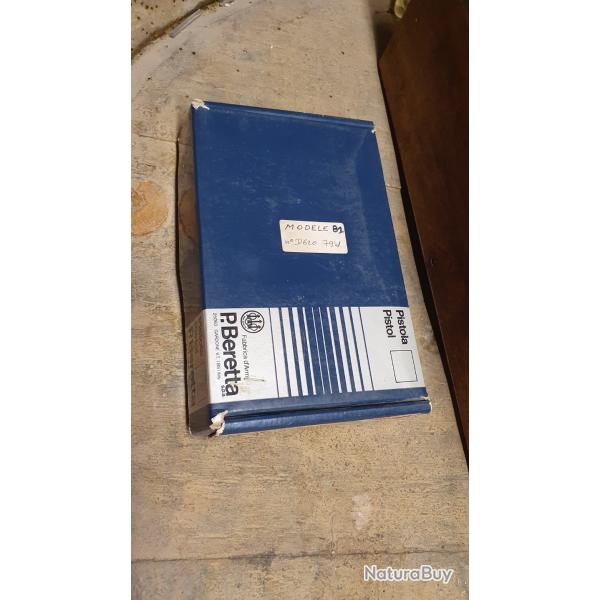 Boîte carton pistolet Beretta 81 -84  avec notice en 7.65 ou 9mm court