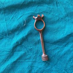 Extracteur neuf de douilles en calibre 24, pas de prix de réserve.