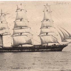 CPA - BATEAUX TROIS - MATS AU PLUS PRES " DHRWAR " N °1427