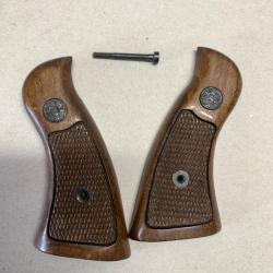 Plaquettes revolver LLAMA