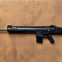Réplique d'airsoft fusil d'assaut FN Herstal Scar H AEG WE airsoft