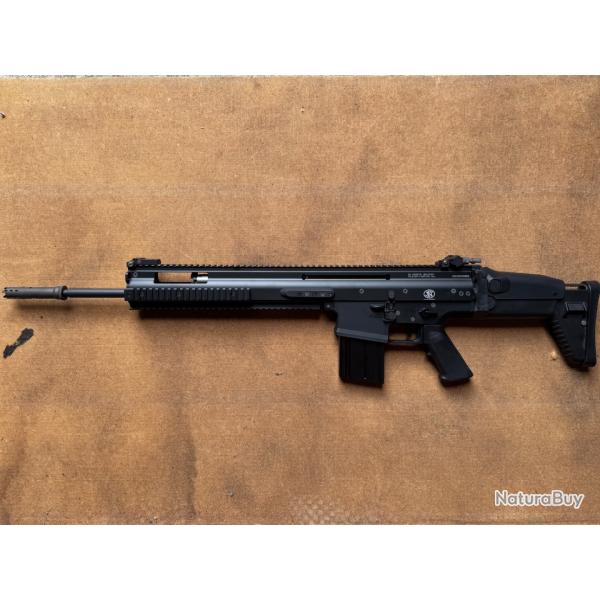 Rplique d'airsoft fusil d'assaut FN Herstal Scar H AEG WE airsoft