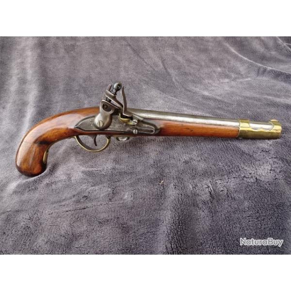 Rare  pistolet Autrichien a silex  vers 1800.