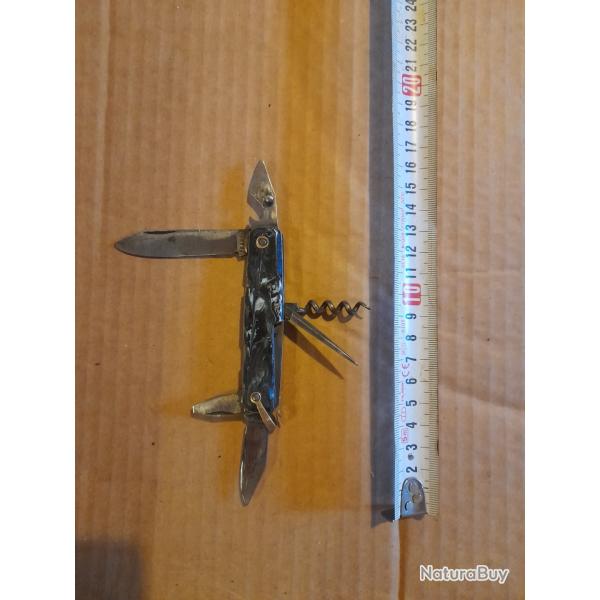 Couteau multifonction