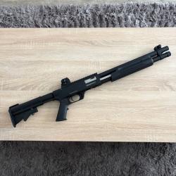 Fusil à pompe APS RAM calibre 68. (bille en caoutchouc)
