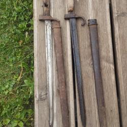 Lot de baïonnettes française de Grenier ww1 ou WW2 a restaurer