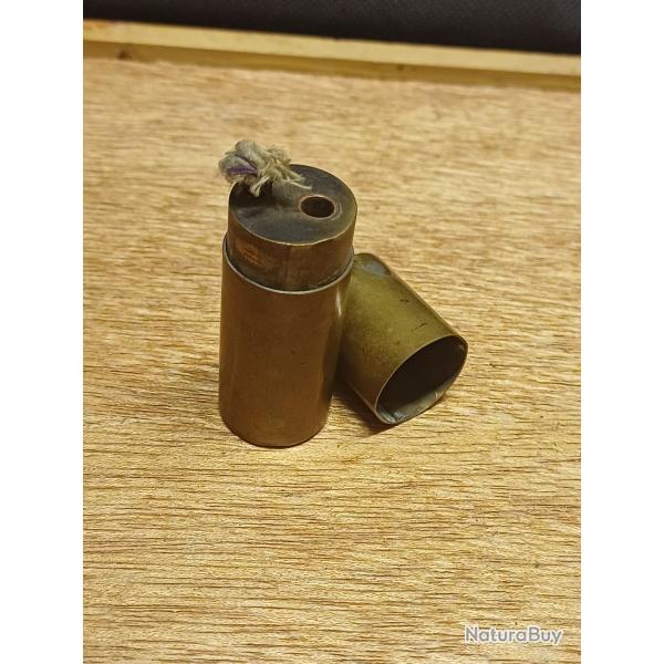 Beau petit briquet de poilu - art de tranche WW1 - douille laiton petit format