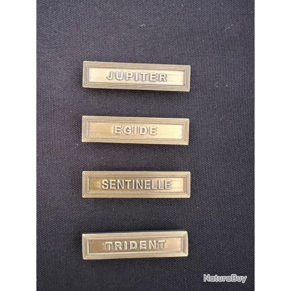 Lot d'agrafes militaires pour médailles - Jupiter, Égide, Sentinelle, Trident - collection militaria