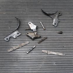 Lot détentes gâchettes Browning B25 cal 12 REF 122/2025