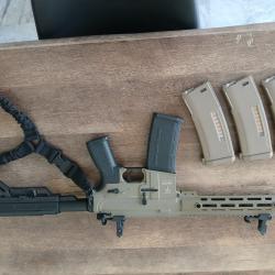 Réplique M4 shinobi tant s'angoisse AEG